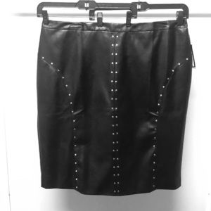 NWT 18W faux leather skirt with stud details